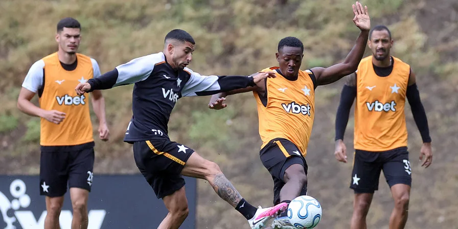 VÍDEO: Botafogo treina para duelo fora de casa nas oitavas da Sul-Americana