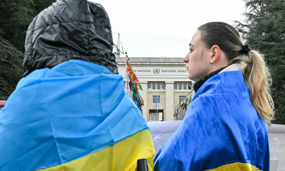 Ataque russo na região de Kiev deixa ao menos 27 mortos