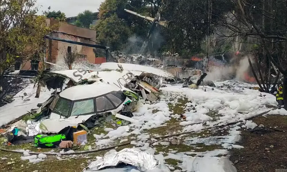Acidente Voepass: pilotos chamaram aeronave de ‘fusquinha’ e sabiam sobre gelo