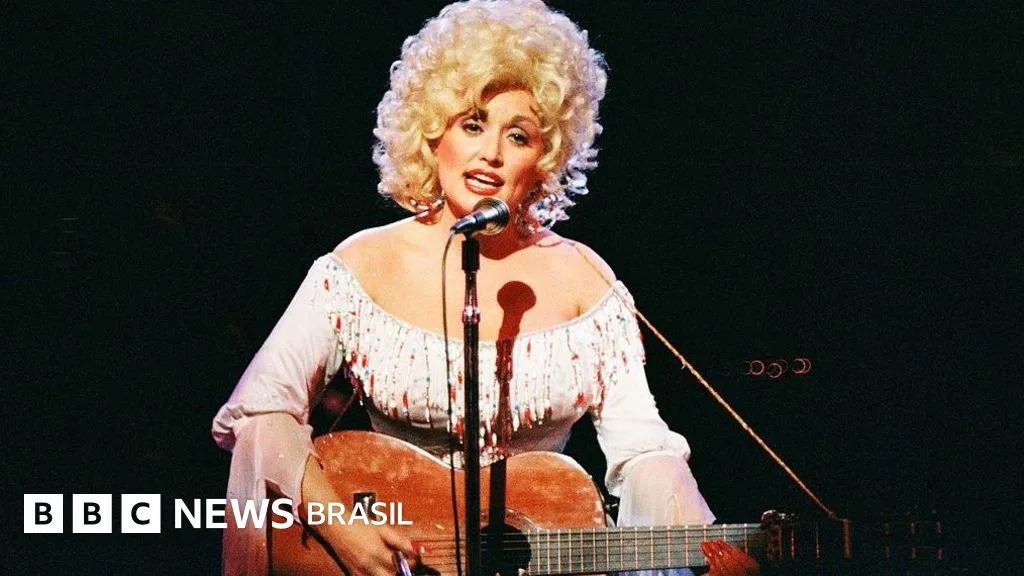 'I Will Always Love You': a história da música escrita por Dolly Parton e transformada em 'hino do amor' por Whitney Houston