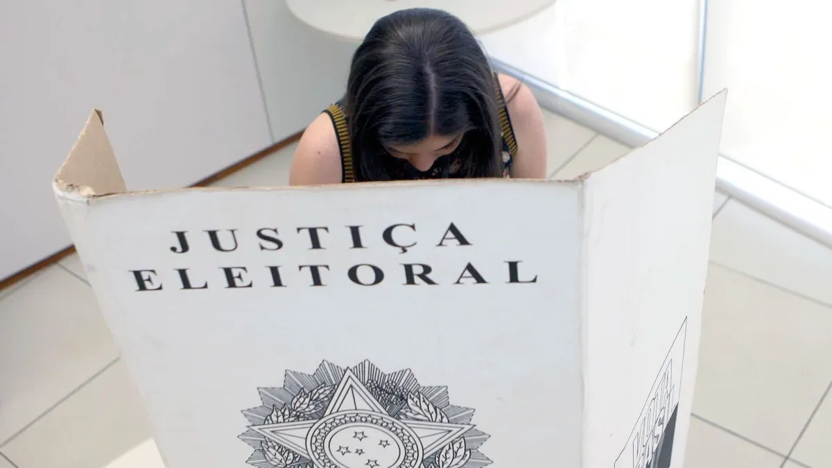 TSE sorteia ordem e discute regras da propaganda eleitoral gratuita