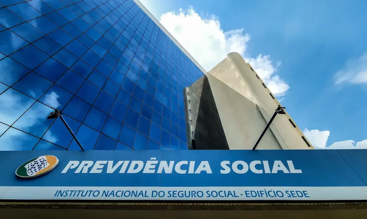 INSS libera empréstimo consignado sem biometria facial para aposentados
