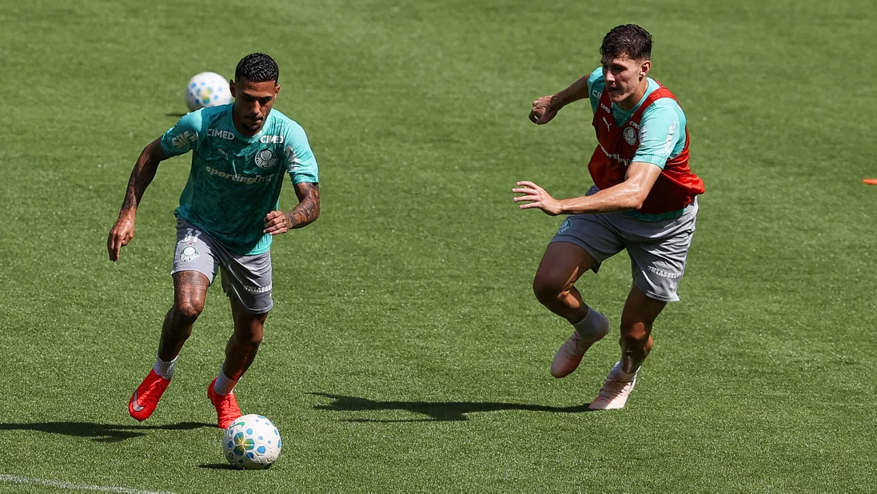 Veja fotos do treino do Palmeiras neste sábado