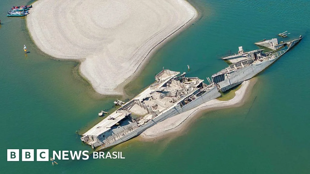 Os navios nazistas naufragados que estão emergindo no rio Danúbio