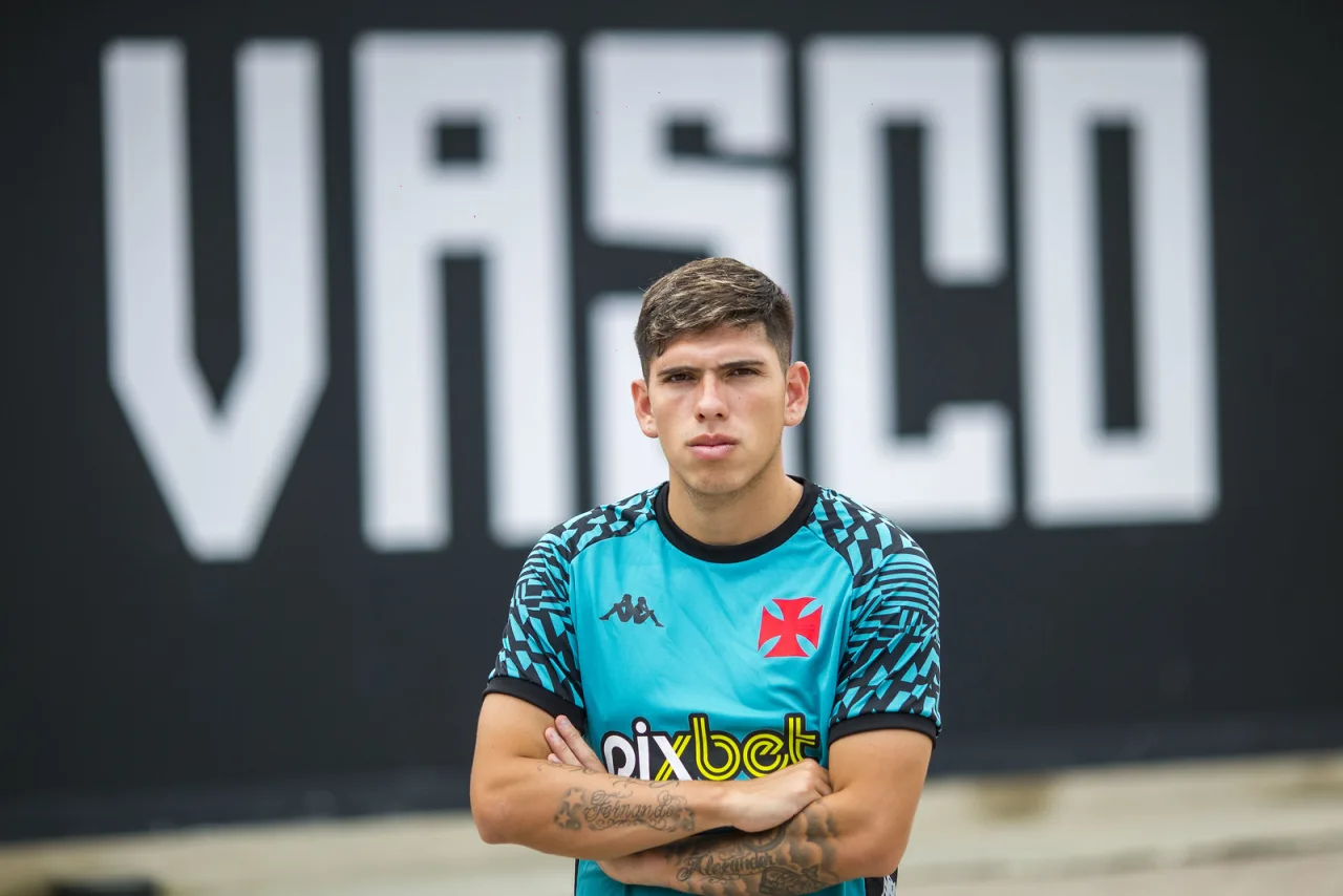 Ex-Inter e Vasco, meia do Boca Juniors é investigado por tráfico de drogas no Chile