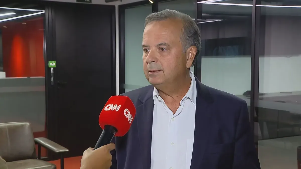 Marinho diz que Petrobras é estratégica e não há plano de privatizá-la