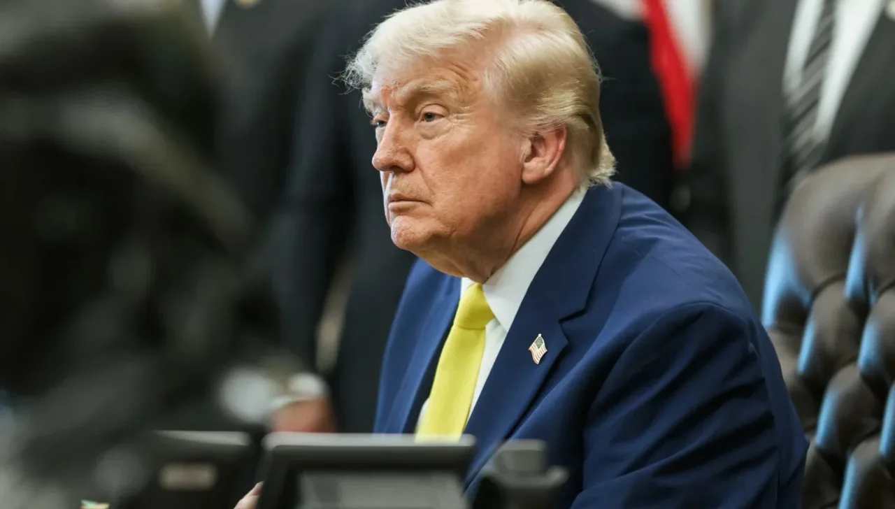 Não é mais socialismo, é comunismo, diz Trump sobre democratas