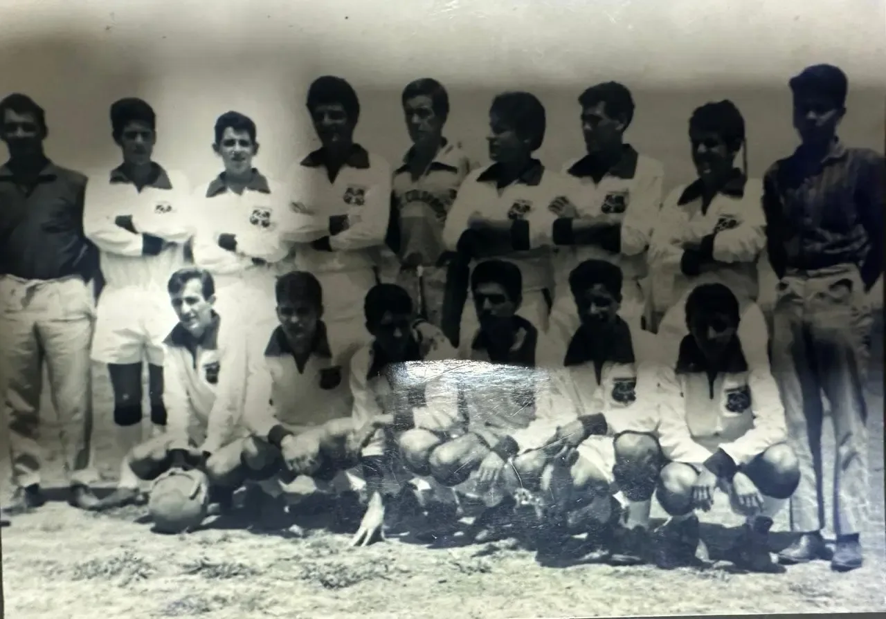 E não sabem o que aconteceu com o futebol brasileiro?