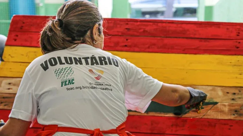3 em cada 5 brasileiros já fizeram trabalho voluntário, diz pesquisa