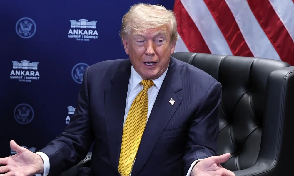 Trump: ‘Canadá está nos roubando há anos e empresas canadenses estão entrando nos EUA’