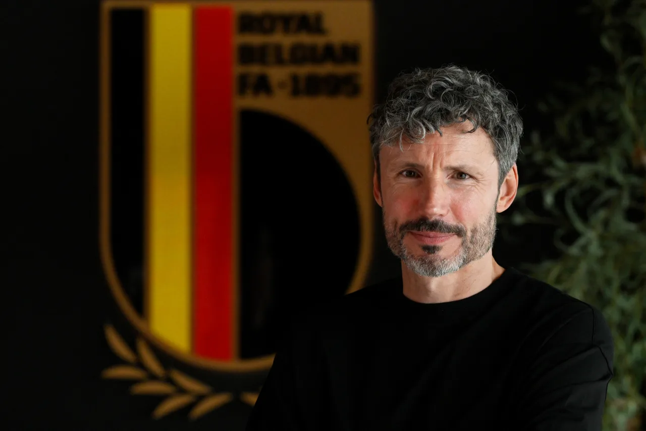 Novo técnico da Bélgica conversará com Courtois sobre seu futuro na seleção