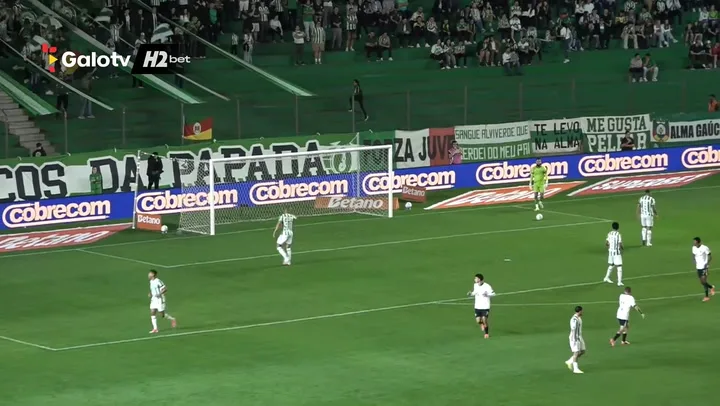 Atlético-MG marca no fim e avança contra o Juventude; veja melhores momentos