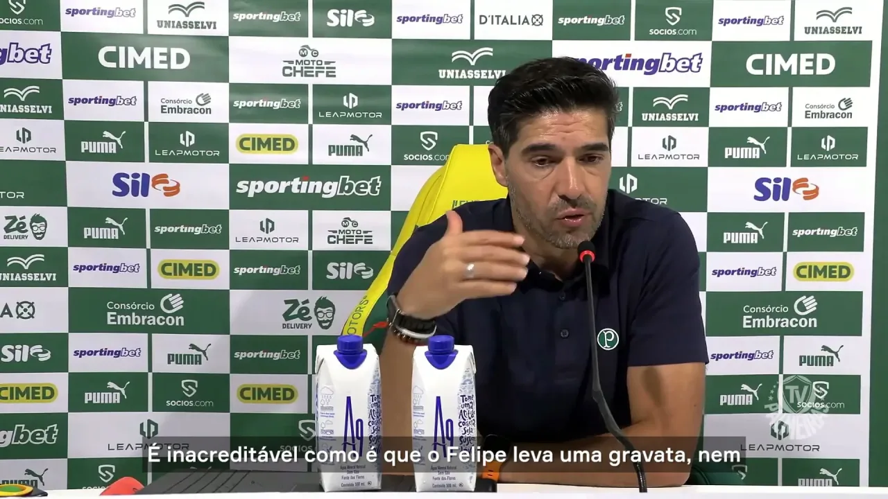 Abel Ferreira critica arbitragem após partida em Mirassol