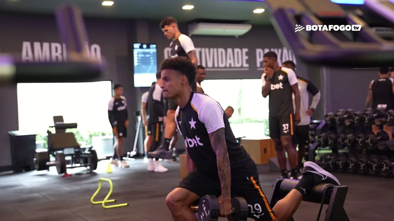 Botafogo treina para duelo no Peru pelas oitavas de final da Sul-Americana