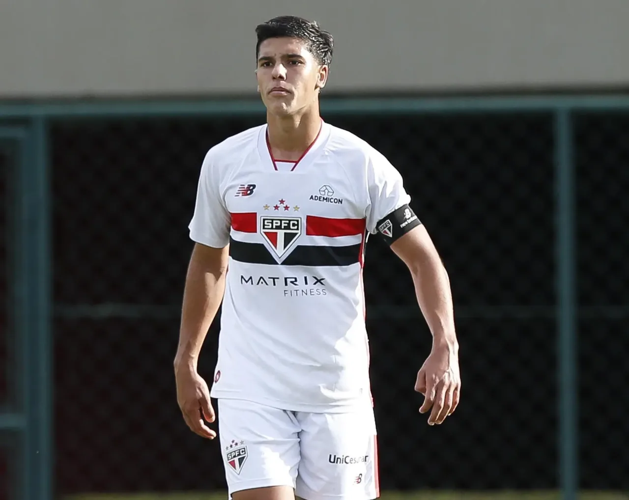 São Paulo dá suporte psicológico a Nicolas e não fixa prazo para retorno após acidente