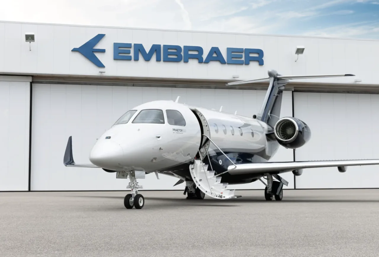 Embraer certifica jato que pousa sozinho em caso de emergência