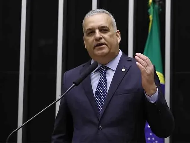Mulher recebeu R$ 16,5 mil para acusar Alfredo Gaspar de estupro, diz comerciante