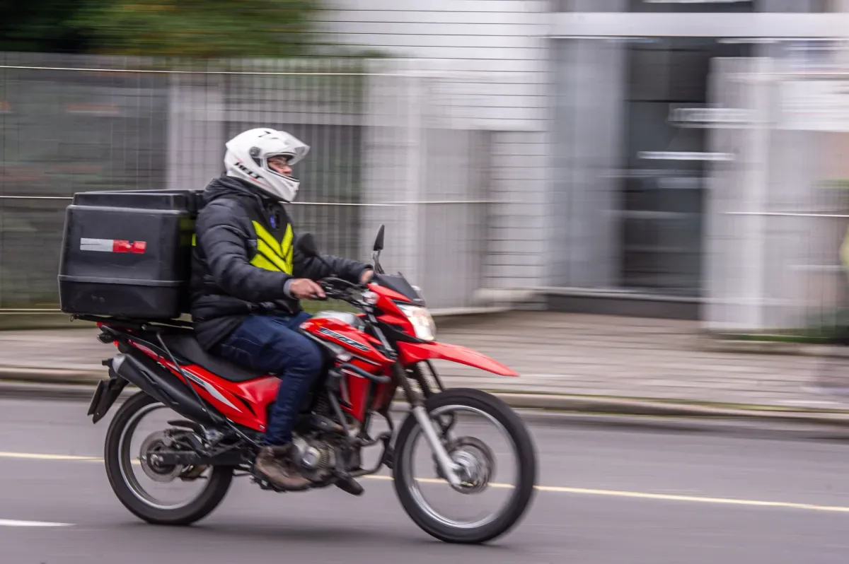 SP define limite de 20 km/h para bicicletas elétricas em ciclovias