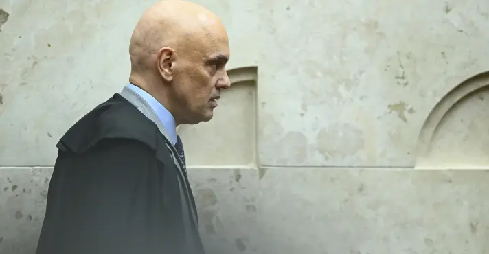 Damares prevê impeachment de Moraes somente em 2027