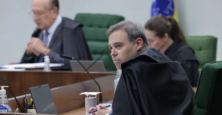 Em resposta a ataques de Gilmar Mendes, Mendonça diz que não fez do plenário ‘palanque ou picadeiro’