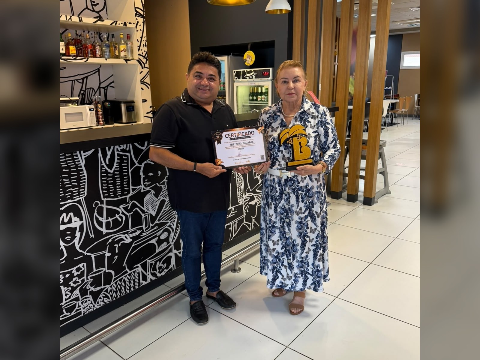 Ibis Bacabal recebe reconhecimento do Troféu Bacaba por atuação no setor hoteleiro