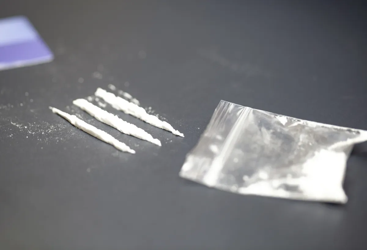 Drogas inéditas são identificadas em amostras coletadas em festas de SP