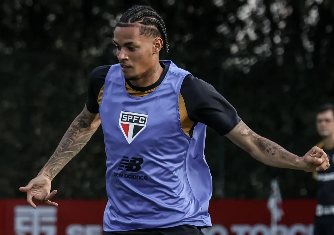 Com retorno, São Paulo encerra preparação para enfrentar o Atlético-MG