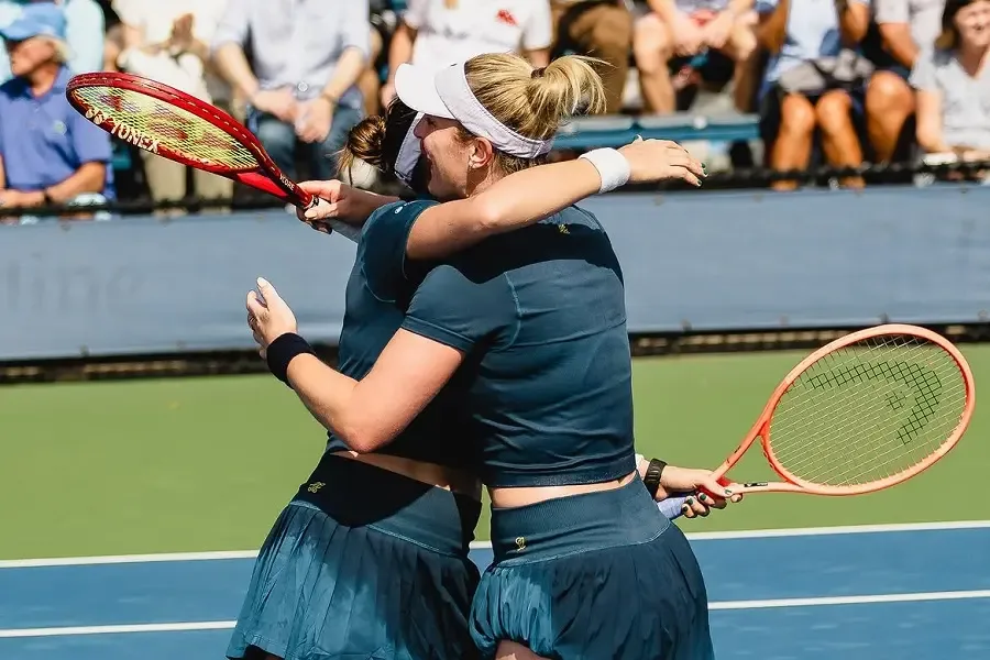Stefani e Dabrowski vencem dupla de Errani e avançam às oitavas do US Open