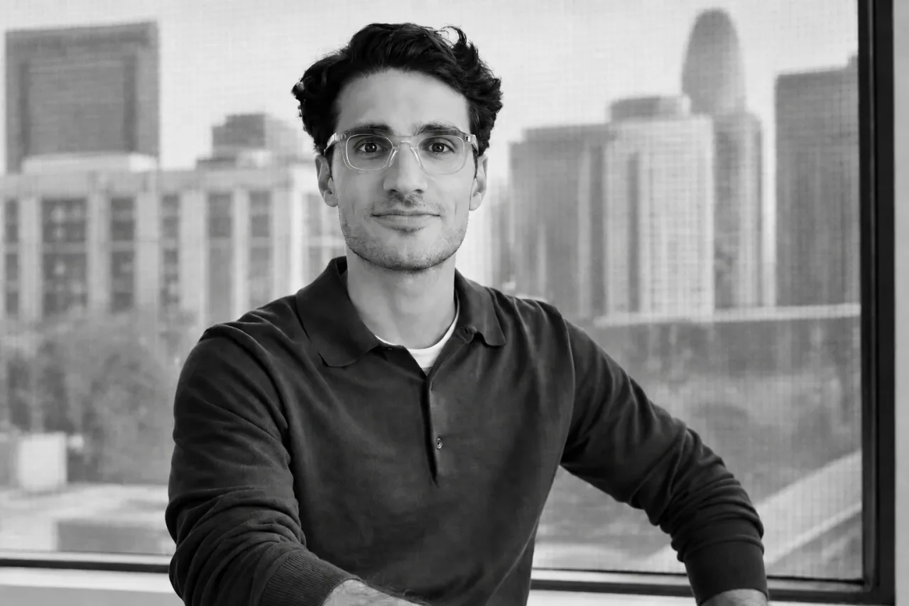 Com US$ 18,5 mi, startup brasileira quer ensinar bom gosto a IAs e 'matar lixo digital'