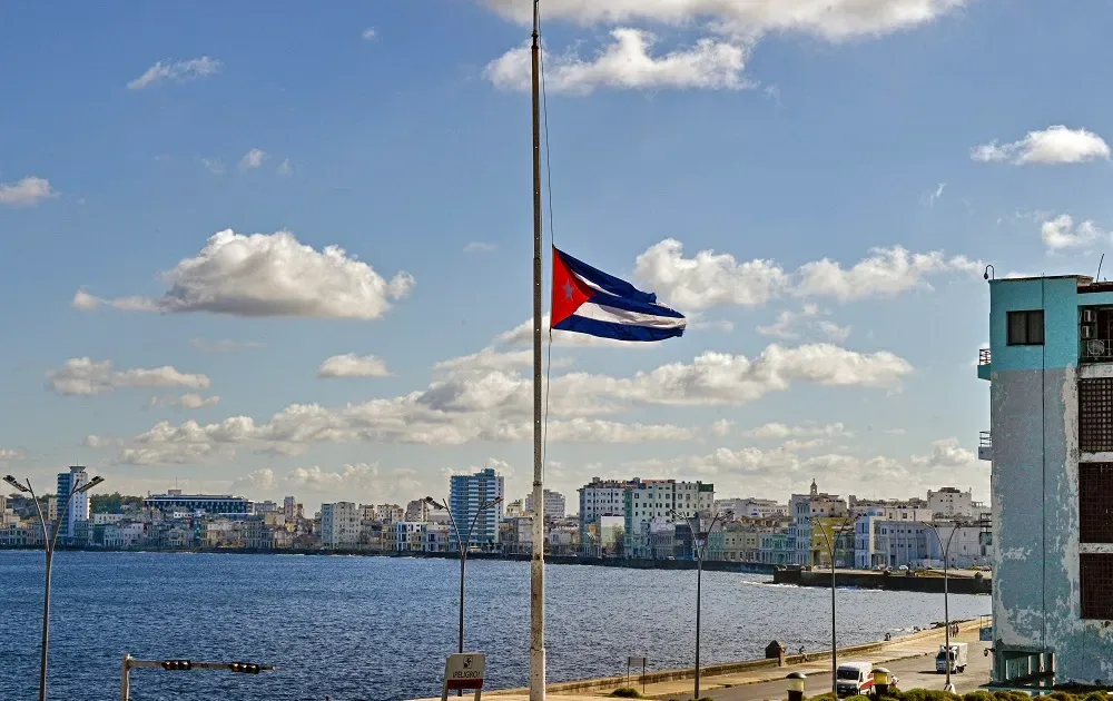 Exército dos EUA se prepara para eventual ação militar ao redor de Cuba, diz TV