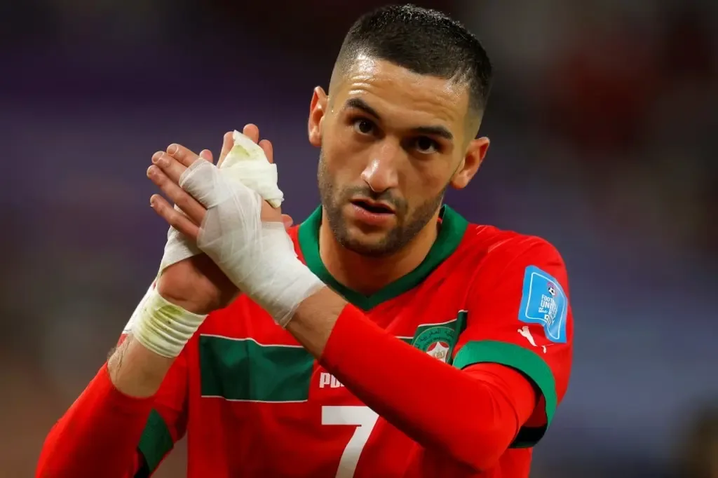 Ziyech chega ao Rio nesta terça para finalizar transferência ao Botafogo