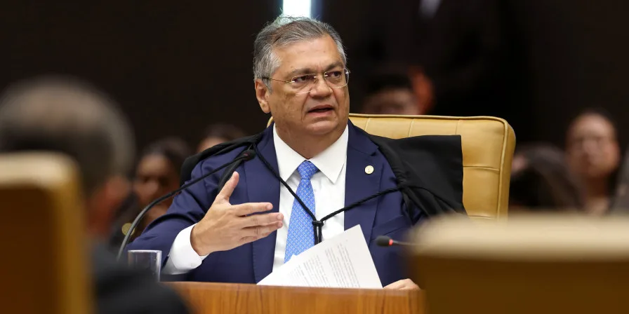 Associações de magistrados reagem a declarações de Flávio Dino sobre o Judiciário