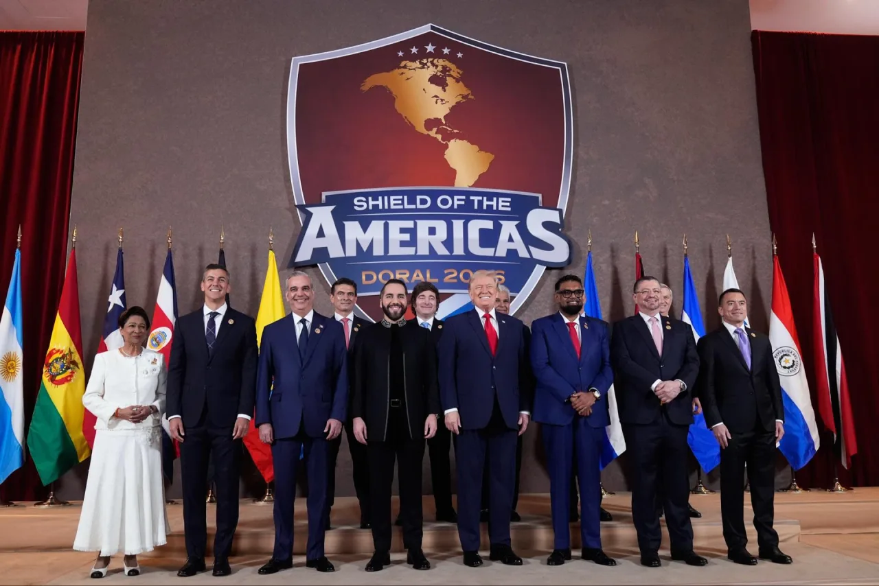 O Brasil à margem do Escudo das Américas