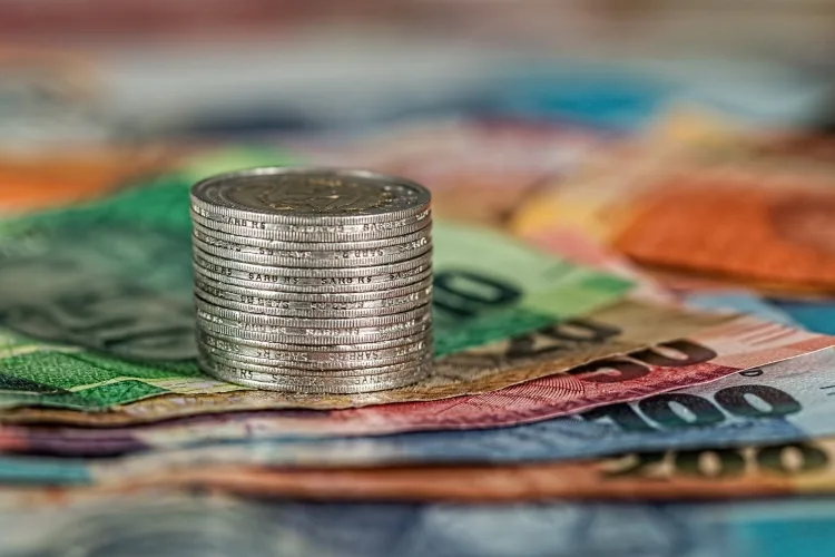Queda na arrecadação com dividendos ameaça equilíbrio fiscal, avalia economista