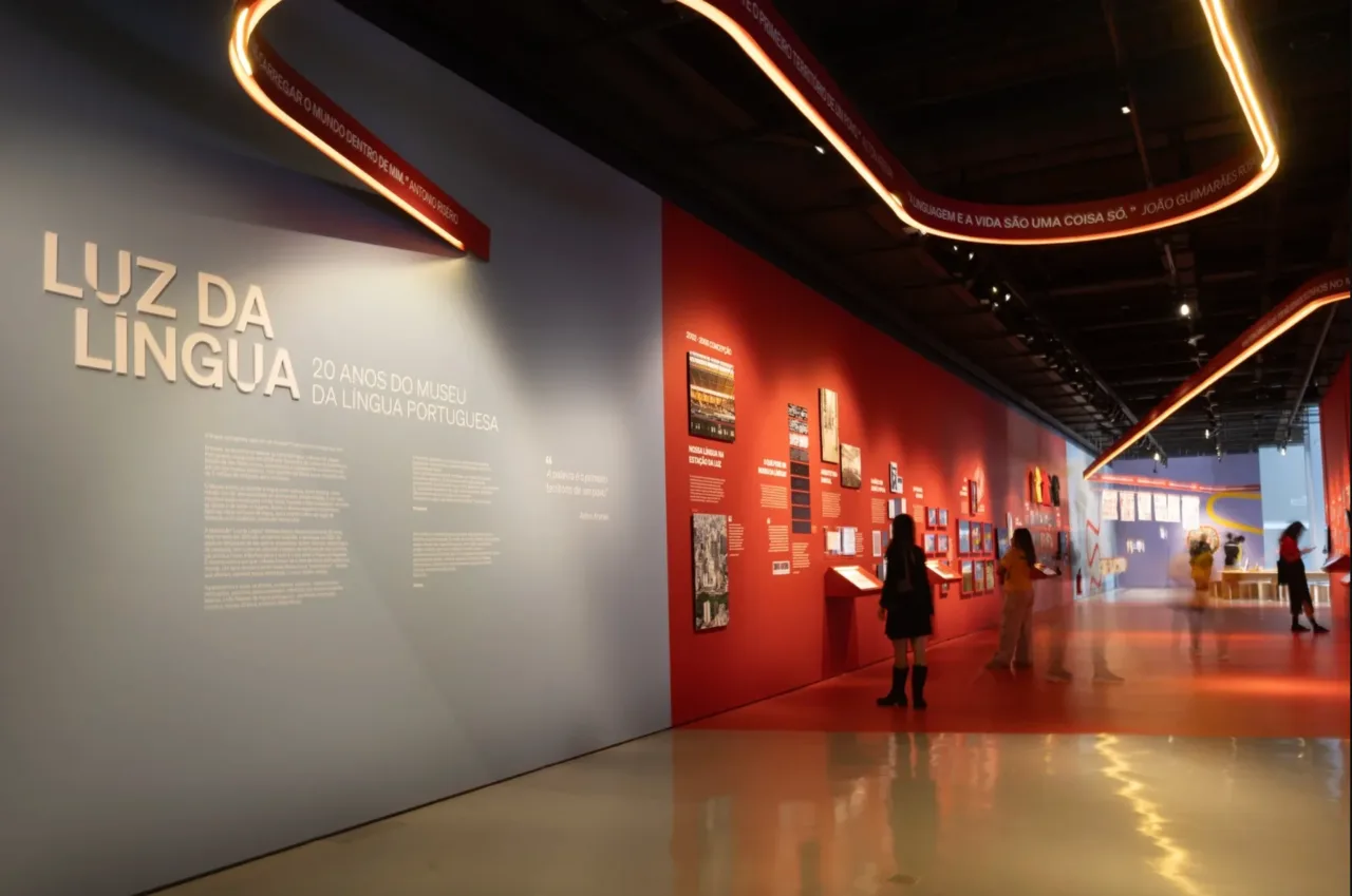 Museu da Língua Portuguesa celebra 20 anos com nova mostra