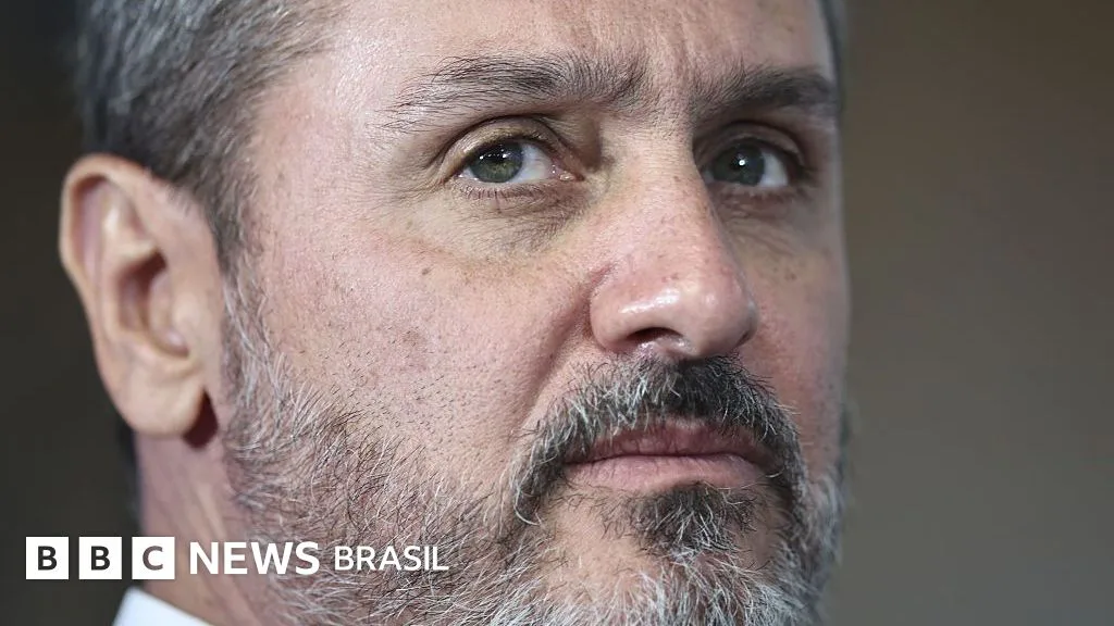 Mendonça afasta diretor-geral da PF, Andrei Rodrigues