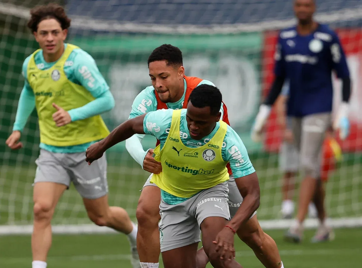 Palmeiras encerra preparação para enfrentar o Botafogo; veja provável escalação