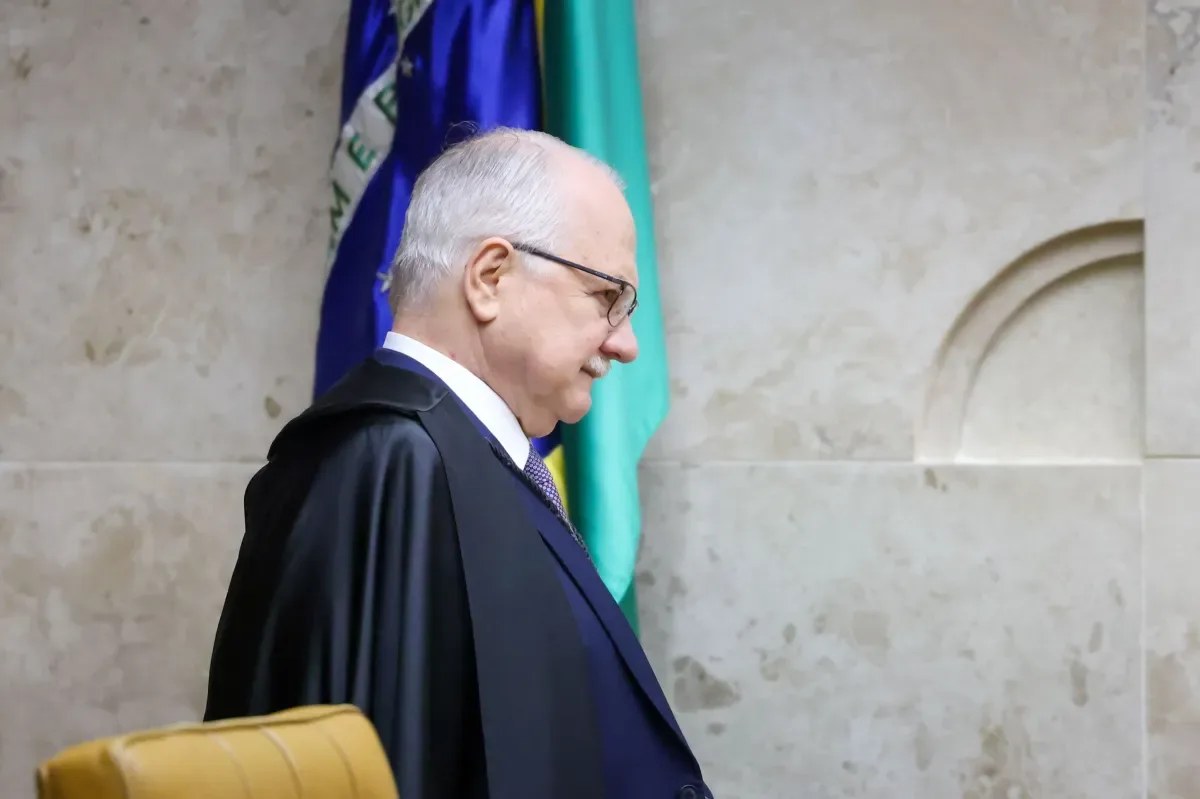 Fachin quer “estancar sangria” levando decisões ao plenário, diz professor