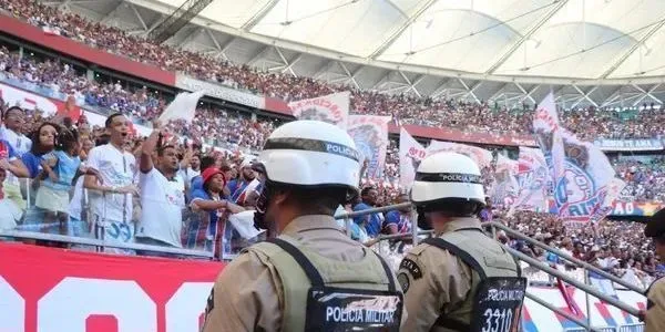 Camisa de Neymar: polícia identifica torcedores que hostilizaram criança