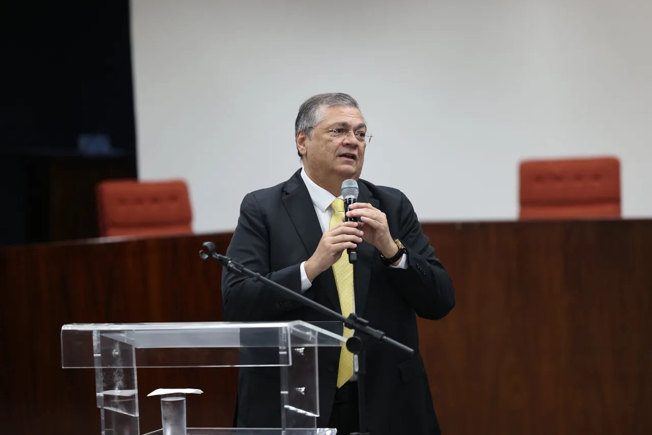 Dino convoca audiência pública sobre responsabilização de parlamentares por emendas