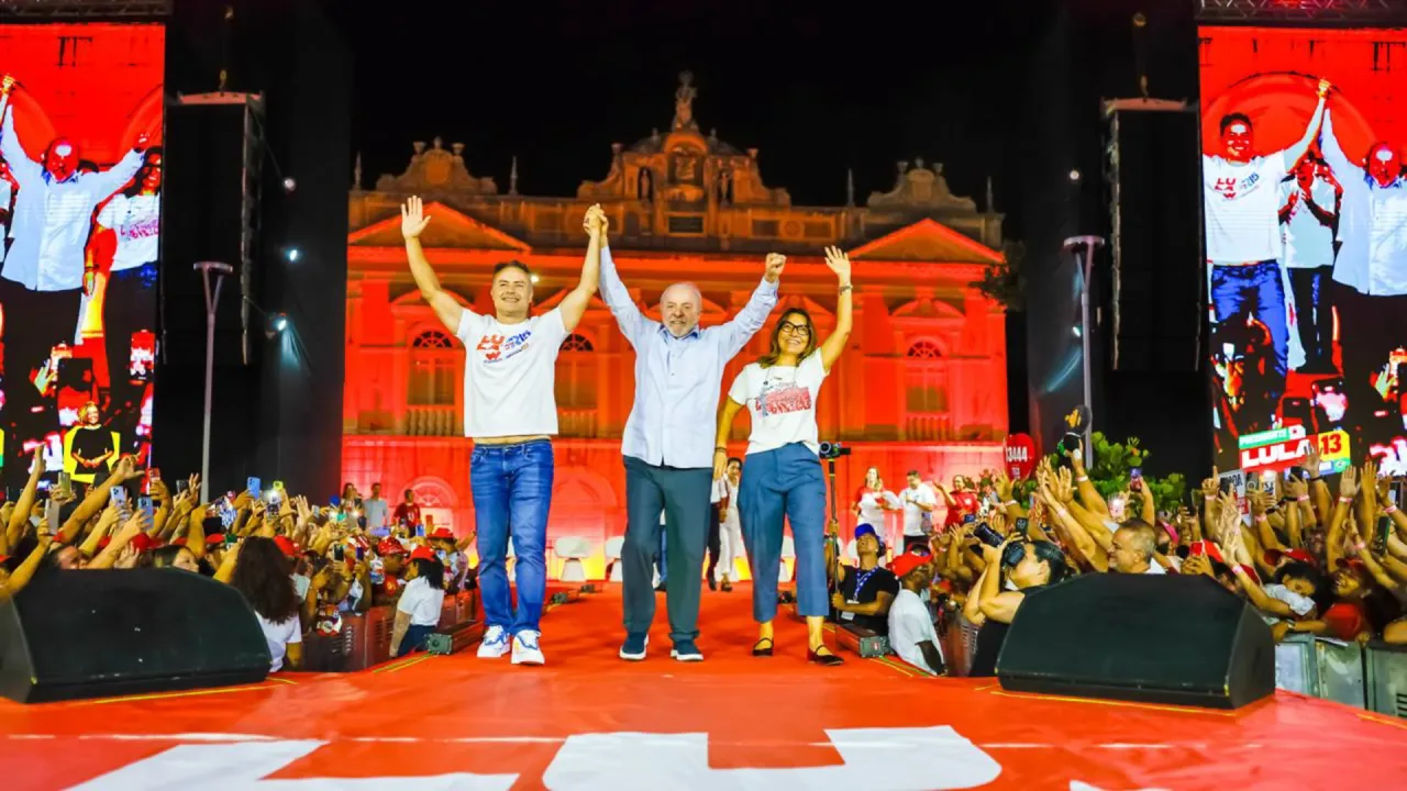 Lula diz que quer IA em português, não em inglês ou chinês