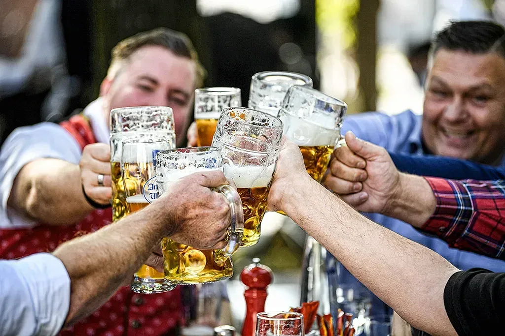 Oktoberfest de SP termina neste fim de semana; veja shows, horários e ingressos
