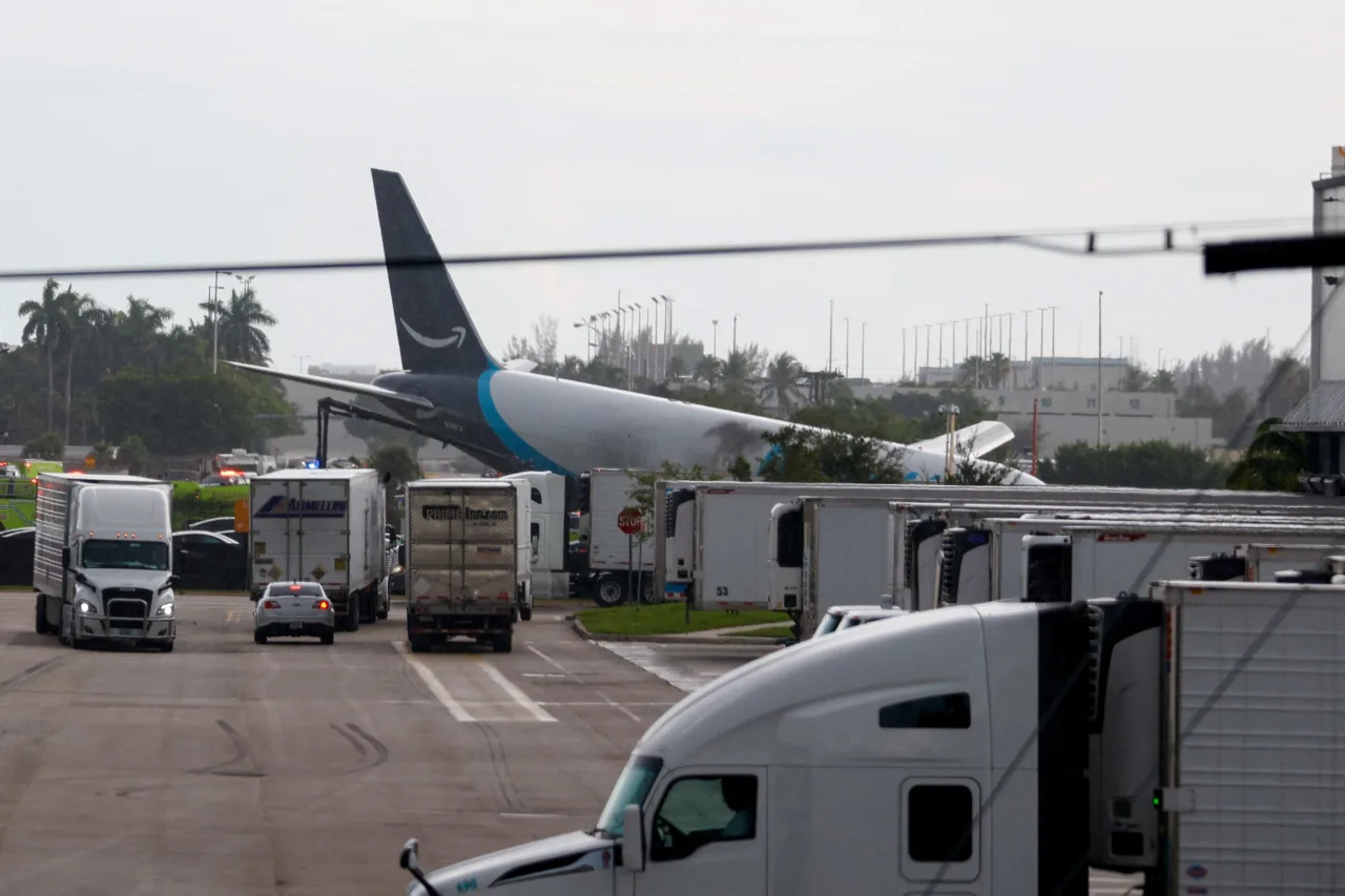 Autoridades americanas recuperam caixa-preta de avião da Amazon após acidente que matou cinco em Miami