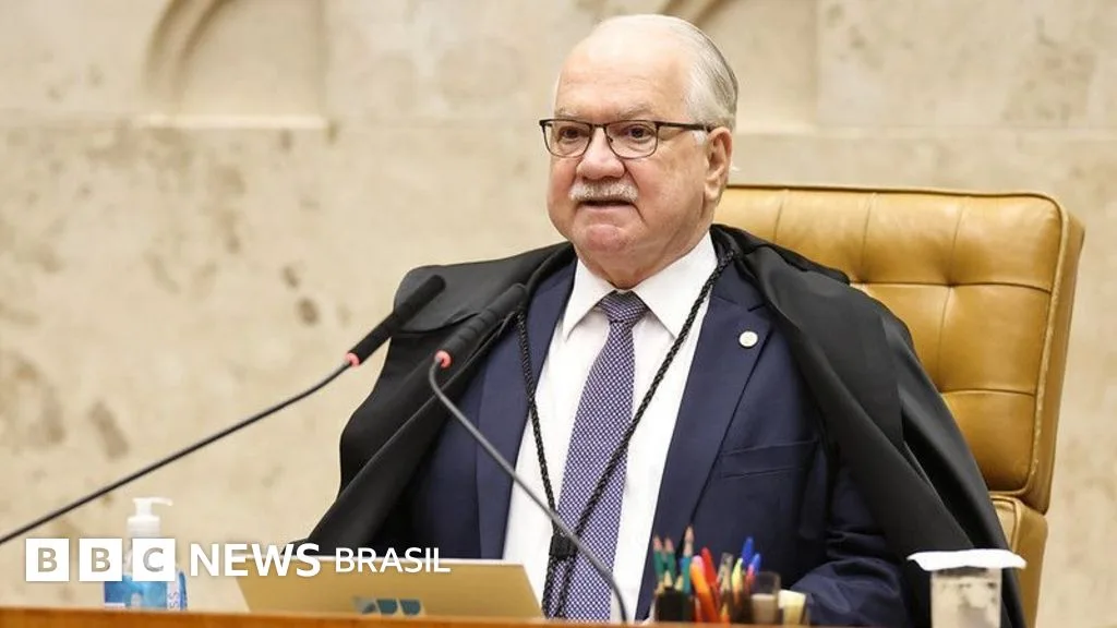 Fachin diz que meta é acabar com Inquérito das Fake News e manda tirar acusações de Mendonça da investigação
