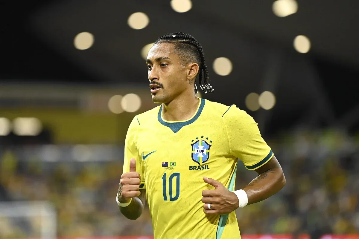 Presidente do Barcelona critica Data Fifa após lesão de Raphinha na Seleção