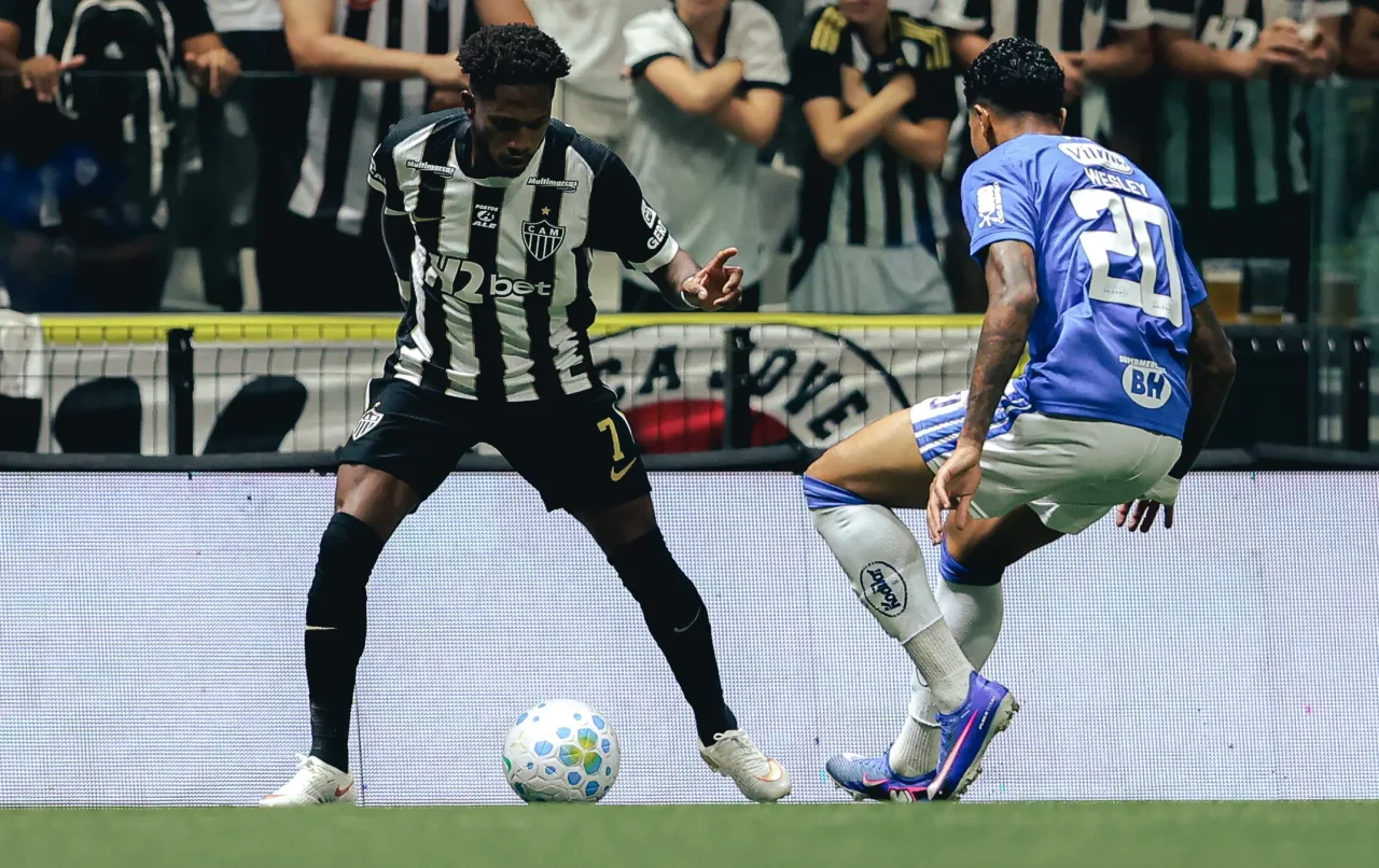 Fred celebra primeiro gol pelo Atlético-MG, exalta torcida e comemora classificação