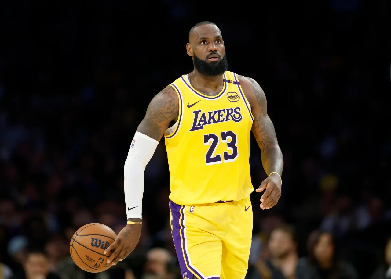 Ex-jogador da NBA diz que LeBron James é 'tóxico' com companheiros