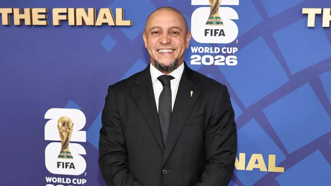Roberto Carlos revela que perdeu 99% do dinheiro após golpes de empresários e problemas familiares