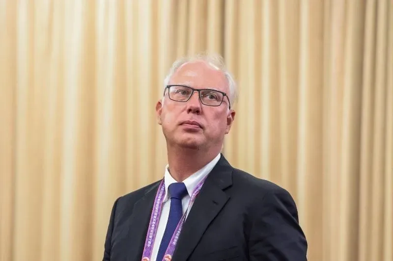 Extensão de acordo dos EUA com China não ajuda Trump, diz especialista