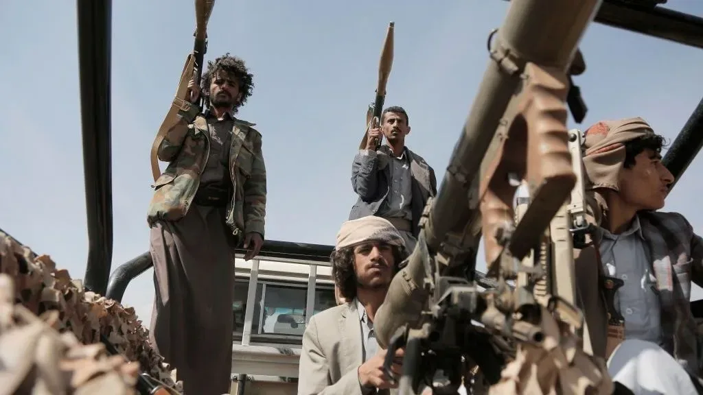 Ataques houthis deixam 73 feridos na Arábia Saudita, diz porta-voz militar